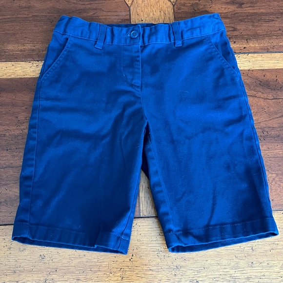 Girls Uniform Shorts - Picture 6 of 8